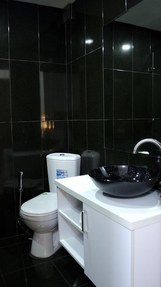 טביליסי Hotel M9 מראה חיצוני תמונה